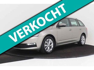 Skoda Octavia Combi 1.5 TSI Greentech Ambition Business | Trekhaak | CarPlay | Stoelverwarming | Cruise Control |