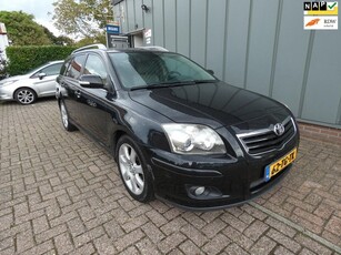 Toyota Avensis Wagon 2.0 VVTi Executive