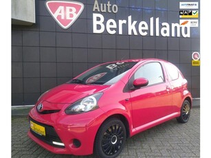 Toyota Aygo 1.0 VVT-i RED-HOT 3-Drs Airco