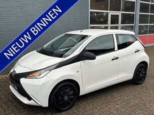 Toyota Aygo 1.0 VVT-i x-fun (bj 2017)