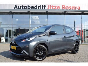 Toyota Aygo 1.0 VVT-i X-Play Carplay Camera 15 Inch LMV