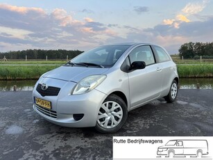 Toyota Yaris 1.3 VVTi Sol