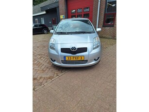 Toyota Yaris 1.3 VVTi Sol MMT