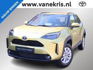 Toyota Yaris Cross 1.5 Hybrid 115 Executive Limited, Head