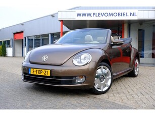 Volkswagen Beetle Cabriolet 1.2 TSI Design BlueMotion