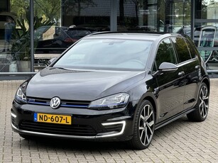 Volkswagen Golf 1.4 TSI GTE 19 inch