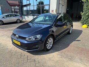 Volkswagen GOLF 1.4 TSI ,PANO Camera Cruis Clima ,Inruil