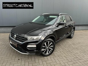 Volkswagen T-ROC 1.0 TSI Style Trekhaak, Stoelverw,12m