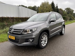 Volkswagen Tiguan 1.4 TSI Sport&Style / NAVI /