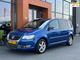 Volkswagen Touran 1.4TSI Highl. automaatXenonNaviTrekhaak