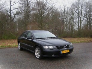 Volvo S60 2.3 T-5 Geartronic . Youngtimer . Airco . LMV .