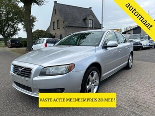 Volvo S80 2.4 D5 (bj 2008, automaat)