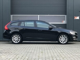 Volvo V60 1.6 D2 Kinetic Navi PDC 17inch Zeer netjes