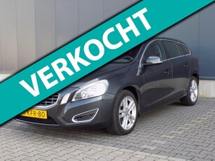 Volvo V60 1.6 T3 Momentum