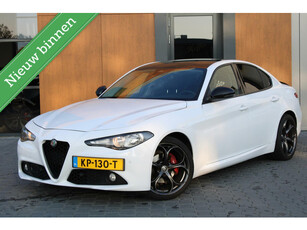 Alfa Romeo Giulia 2.2 | Pano | Leder | Stoelverwarming | Elektrisch verstelbare bestuurdersstoel