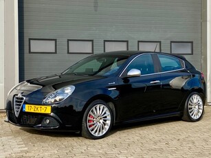 Alfa Romeo Giulietta 1.4 Turbo 170PK Business Executive Navi Trekhaak DB-riem vv!