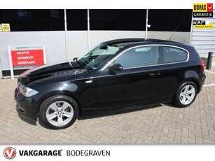 BMW 1-serie 118i Business Line Automaat ** Youngtimer **