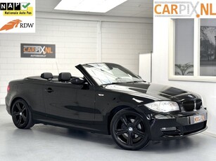 BMW 1 Serie Cabrio 118i High Executive NL-auto, Leder, Xenon