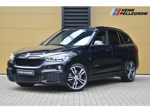 BMW X1 sDrive20i Centennial High Executive * M Sportpakket * Head-up * HIFI * Keyless * Trekhaak *