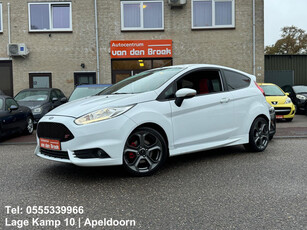 Ford Fiesta 1.6 ST2 182Pk Navi Xenon Camera Keyless Leder Stoelverwarming Nw Apk