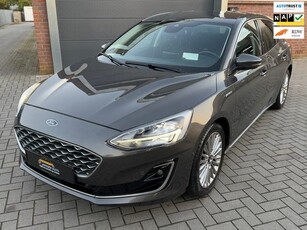 Ford Focus 1.5 EcoBoost Vignale, luxe leder, camera