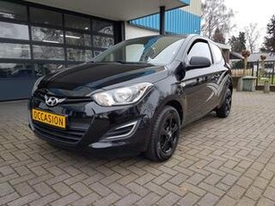 Hyundai I 20 1200i 16V 3 DEURS AIRCO LM VELGEN