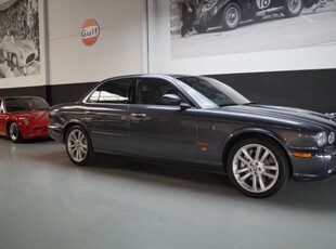 Jaguar XJR -s Beautiful low mileage car (2004)