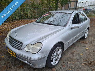 Mercedes-Benz C-klasse 180 K. Elegance INST EN TOP ONDER HOUDEN