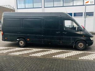 Mercedes-Benz SPRINTER 310D Bestelwagen