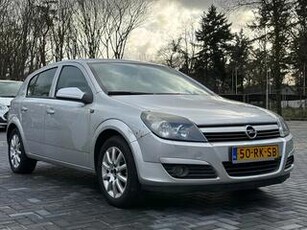 Opel ASTRA 1.6 Enjoy