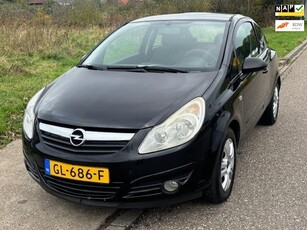 Opel Corsa 1.0-12V Essentia 3-Drs Stuurbekrachtiging Airco