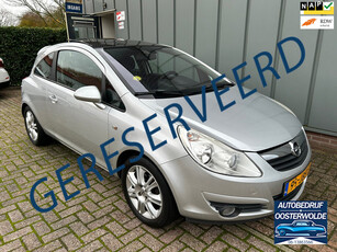 Opel Corsa 1.4-16V Cosmo NAP//AIRCO//VOLAUTOMAAT//CRUISE//TREKHAAK//CV+AB