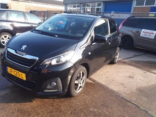 Peugeot 108 Envy 1.0 e-VTi (bj 2016)