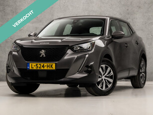 Peugeot 2008 1.2 PureTech Sport (APPLE CARPLAY, NAVIGATIE, STOELVERWARMING, 360 CAMERA, SPORTSTOELEN, LED KOPLAMPEN, TREKHAAK, CRUISE, LANE ASSIST, DAB+, NIEUWSTAAT)