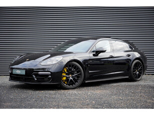 Porsche Panamera Sport Turismo 4.0 GTS / PCCB / Pano / NL Auto / Burmester