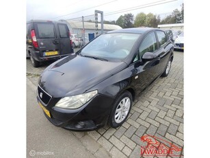 Seat Ibiza 1.6 Stylance, Treekhaak, Airco, 5 deuren, NW APK