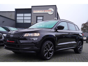 Skoda Karoq 1.5 TSI ACT Sportline Business | Kuipstoelen | Automaat | 19 inch | BTW Auto | ACC | Navigatie | Zwarte Hemel | Sport