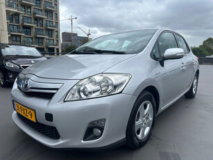 Toyota Auris 1.8 Full Hybrid Aspiration Dealer OH! NAP PDC Cruise Airco