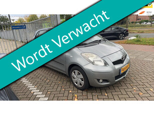 Toyota Yaris 1.3 VVTi 101pk Automaat Clima 75.000km NAP 5-deurs Zuinig