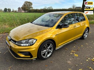 Volkswagen Golf 1.0 TSI Highline R-line , carplay