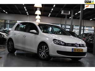 Volkswagen Golf 1.2 TSISTLVRWRMNGPDCBJ2011