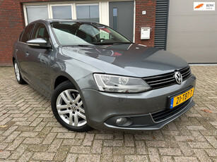 Volkswagen Jetta 1.4 TSI Highline / Navi / Leder / PDC / Ketting v.v.