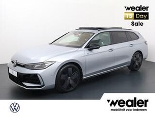 Volkswagen PASSAT Variant R-Line Business 1.5 110 kW / 150 pk eTSI Variant 7 versn. DSG Black Style