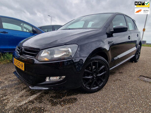 Volkswagen Polo 1.4-16V Highline/airco/navi/nieuwe apk 31-10-2025/parkeersensoren/rijd schakelt perfect/inruilen is mogelijk