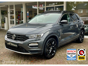 Volkswagen T-Roc 1.5 TSI Sport, Acc, Panodak, Lm..