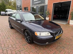 Volvo S60 2.4 Sports Edition AUT, LEER, 170pk