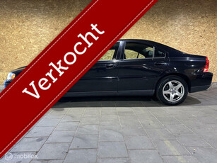 Volvo S60 2.5T 210pk Kinetic - xenon - onderh. historie