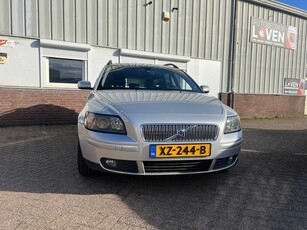 Volvo V50 2.4