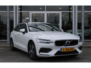 Volvo V60 B3 Momentum Advantage Trekhaak / BLIS / Achteruitrij Camera /