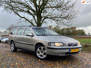 Volvo V70 2.4 | Pano + Cruise + Airco nu € 5.975,-!!!